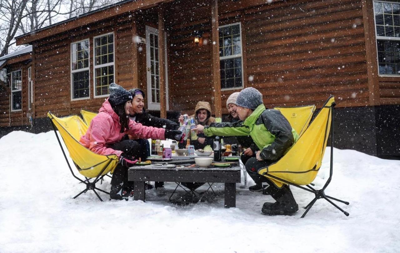 Hakuba Canadian Lodge Eksteriør bilde