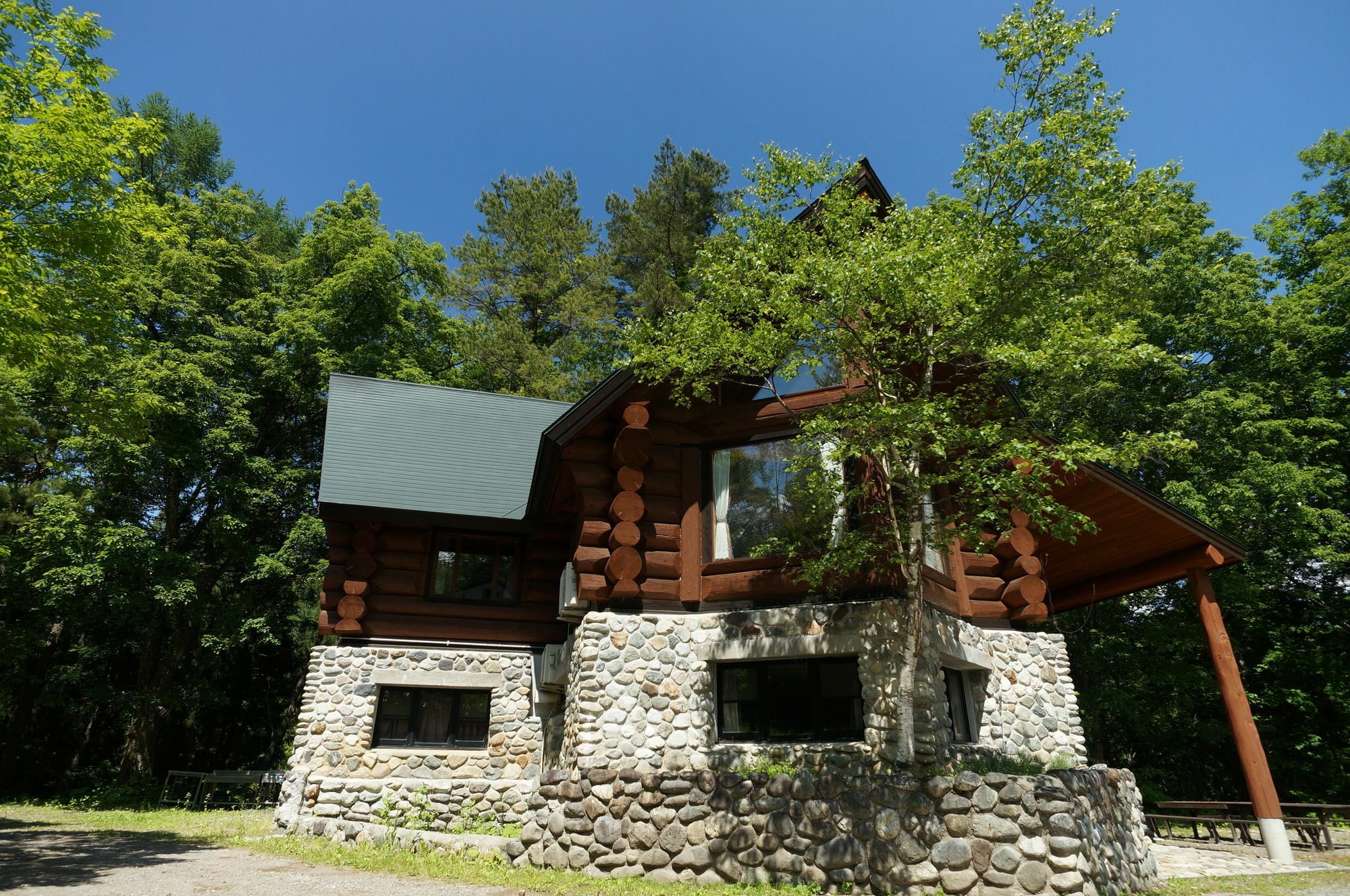 Hakuba Canadian Lodge Eksteriør bilde